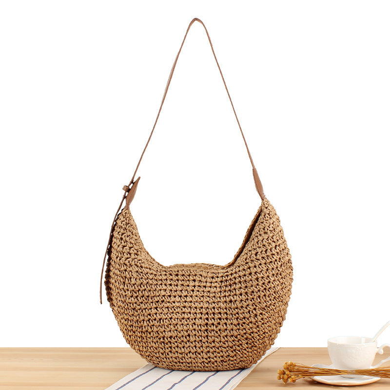 Shoulder bag made of handcrafted natural material Bowlift
