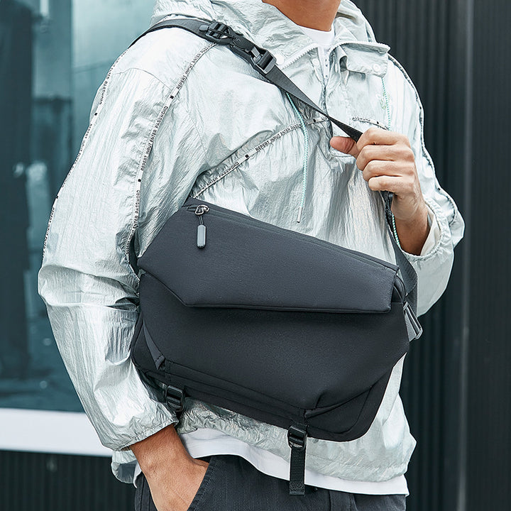 Sleek Modular Messenger Bag Bowlift