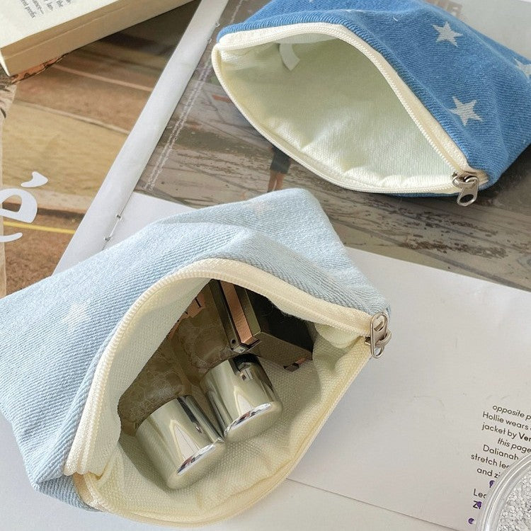 Soft star print canvas cosmetic pouch Bowlift