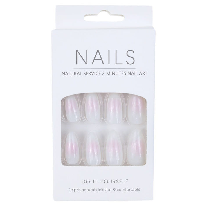 Artificial nails with elegant shine and soft gradient Bowlift