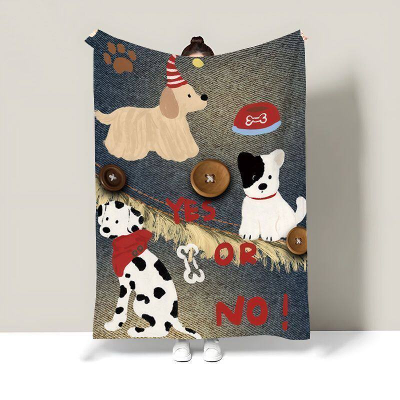 Cozy Cat-Themed Fleece Throw Blanket