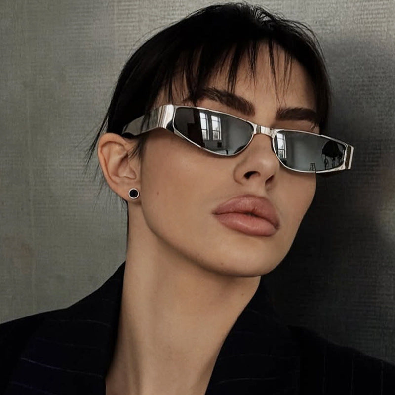 Ladies elegant slim-cut sunglasses with UV protection Bowlift