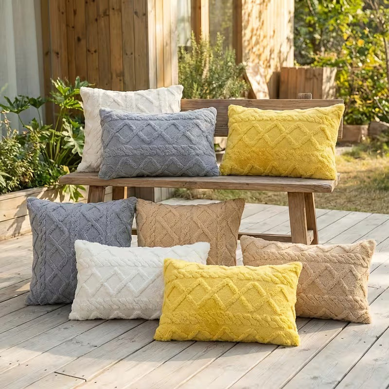 Decorative Throw Pillow Bowlift