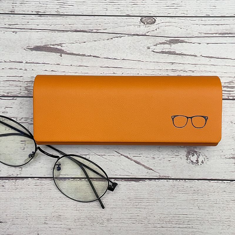 Slim Magnetic Folding Eyeglass Case Bowlift