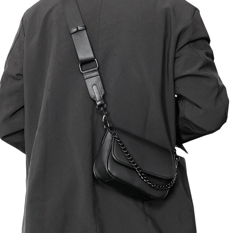 Elegant crossbody bag with chain shoulder strap Bowlift