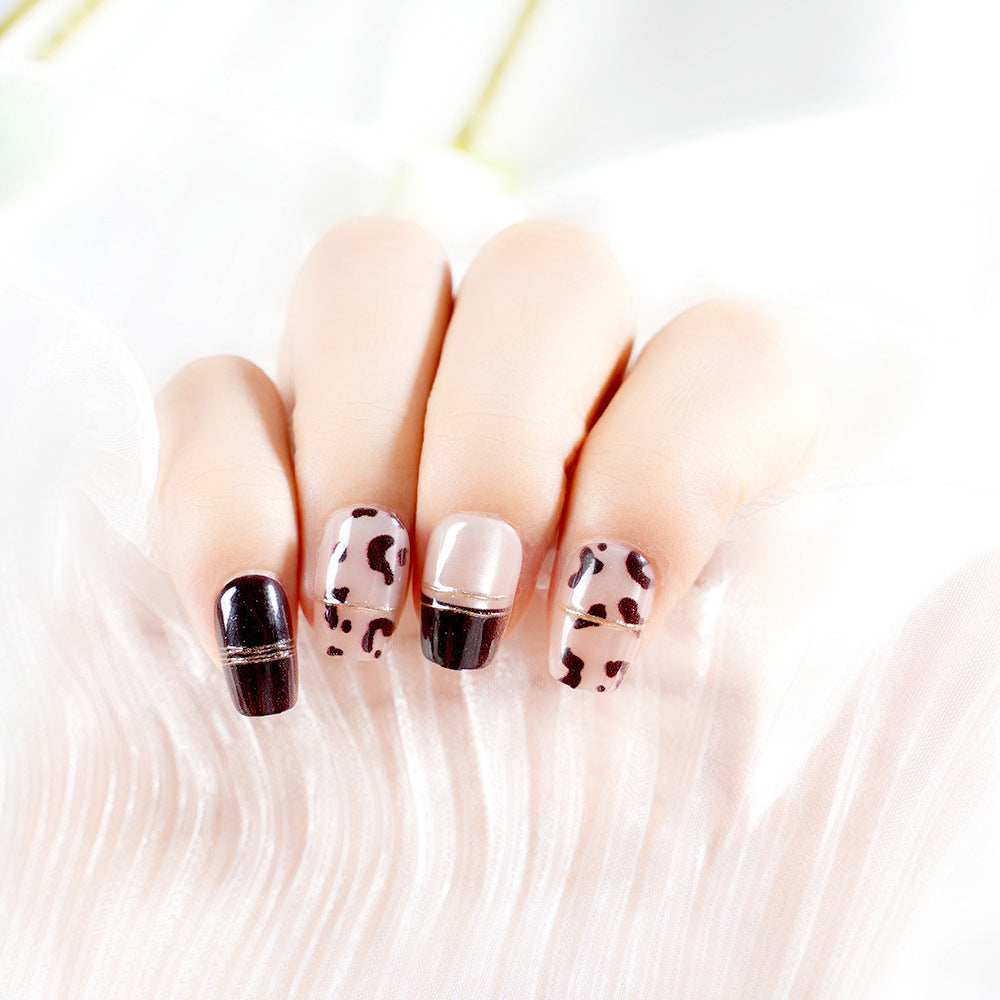 Artistic Press-On Nail Art Set Bowlift
