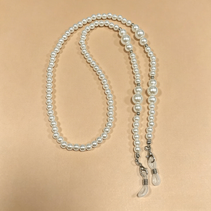 Elegant Pearl Eyewear Chain Bowlift
