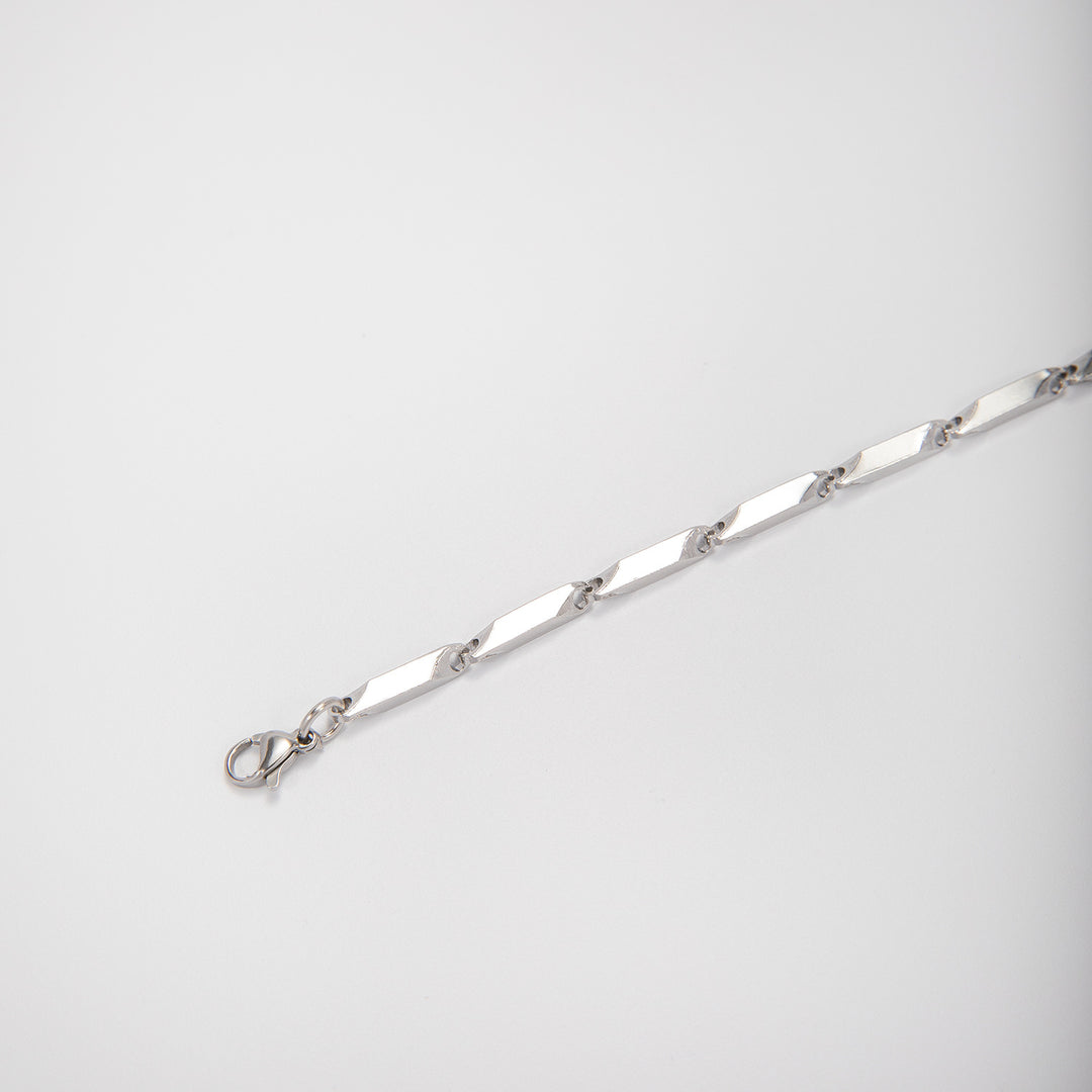 Distinctive Geometric Chain Bracelet Bowlift