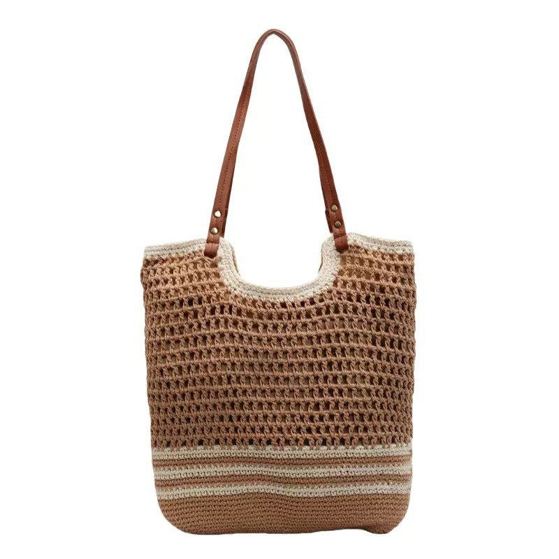 Handwoven beach bag with fine mesh structure Bowlift