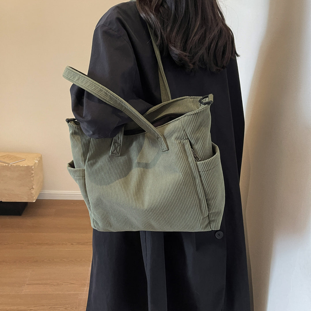 Versatile Utility Handbag Bowlift