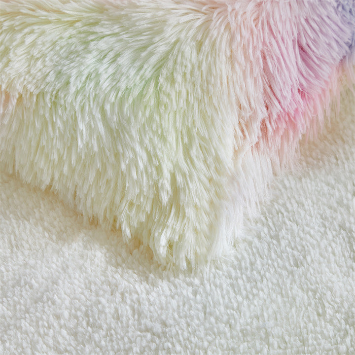 Luxurious Faux Fur Throw Blanket Bowlift