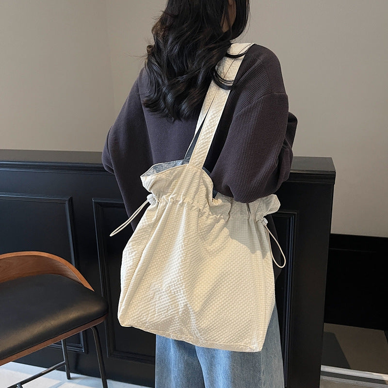 Lightweight Drawstring Beach Tote Bowlift