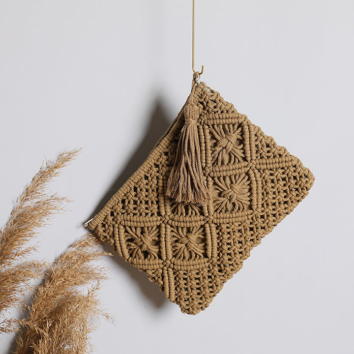 Macrame Clutch with Tassel Details Bowlift