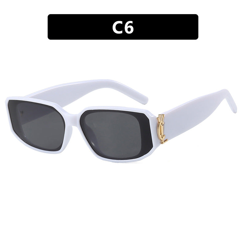 Women’s fashionable sunglasses with square design and luxurious details Bowlift