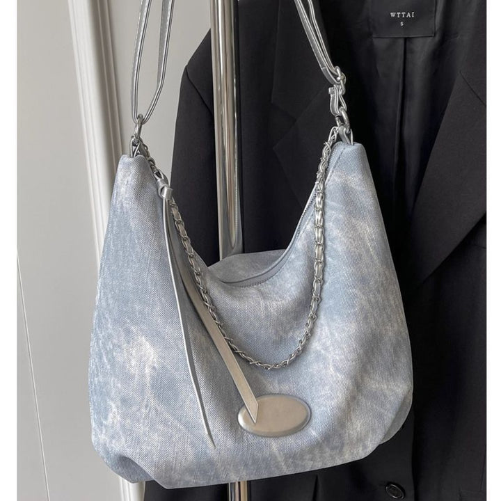 Casual Chic Handbag Bowlift