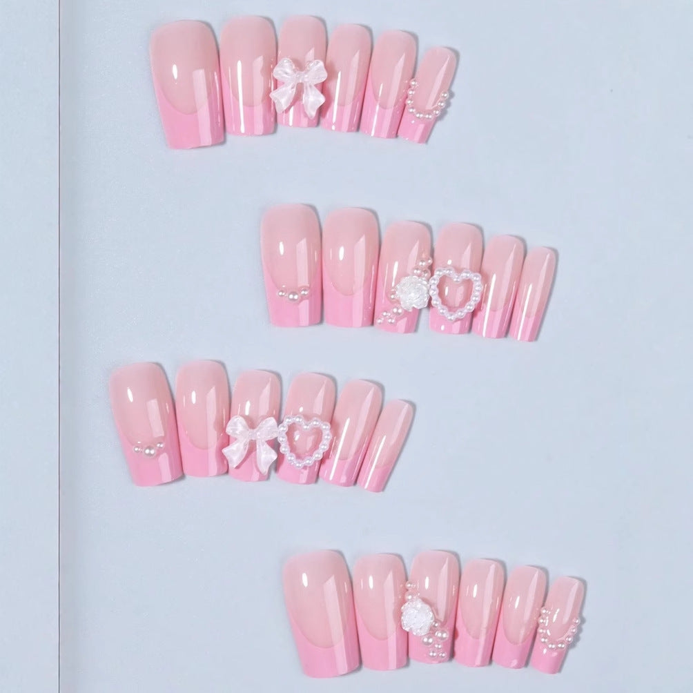 Artificial nail set with romantic heart and flower decorations Bowlift