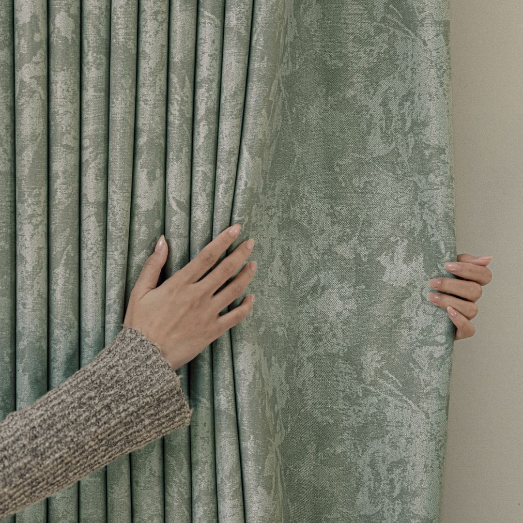 Window Treatment Drapes Bowlift