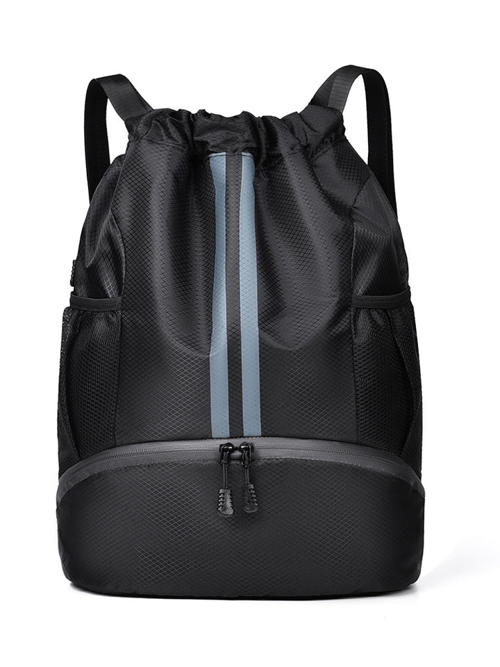 Sporty training backpack with breathable mesh sides and elastic drawstring Bowlift