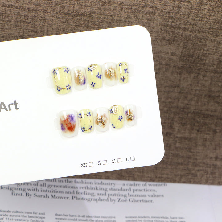 Floral Decorative Press-On Nail Art Set Bowlift