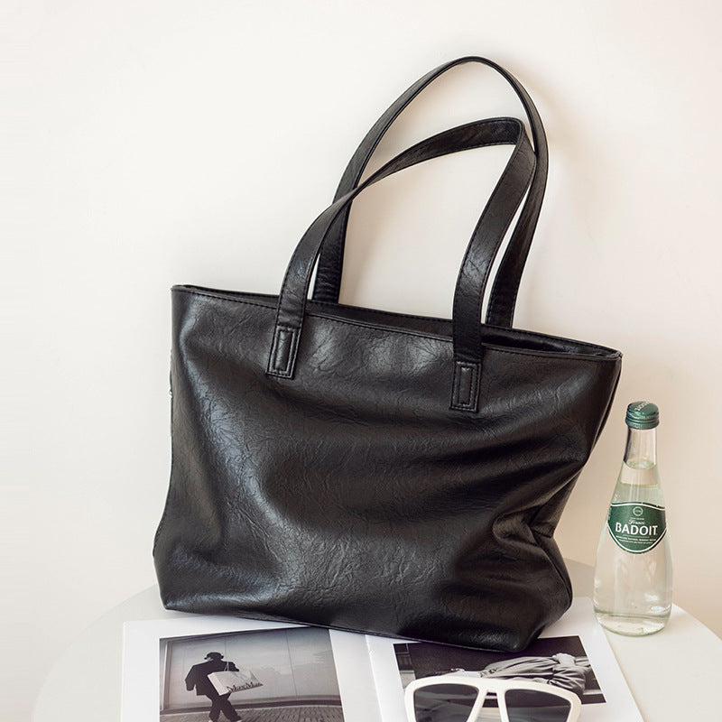 Durable Everyday Leather Tote Bowlift
