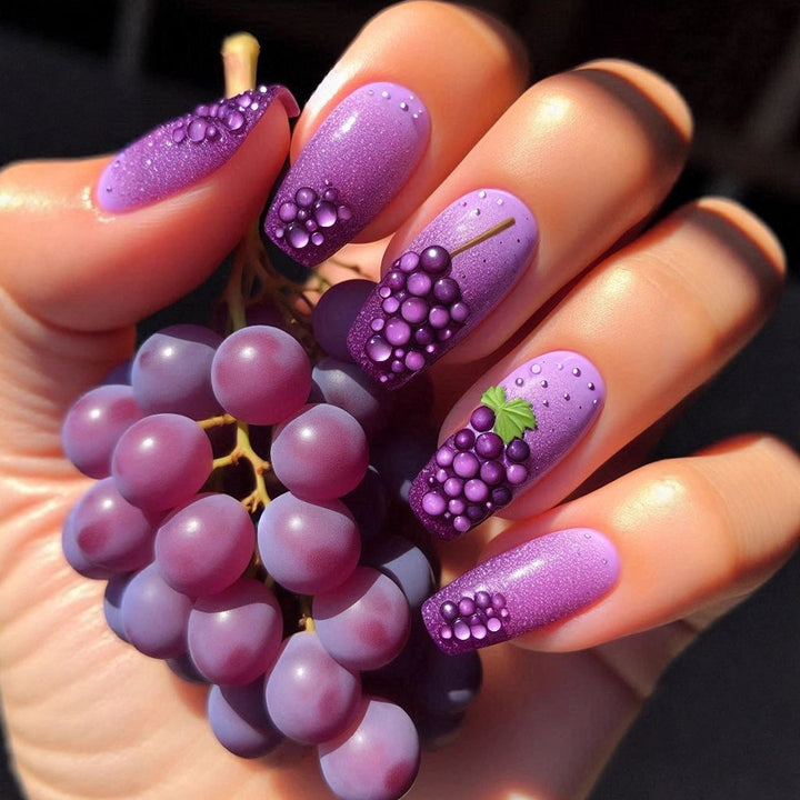 Artificial nails in fruity grape design Bowlift
