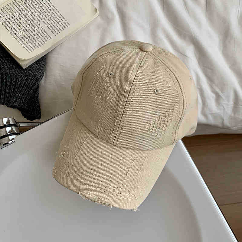 Women's Distressed Vintage-Style Baseball Cap Bowlift