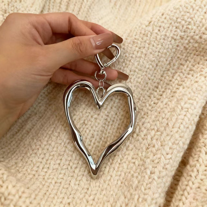 Heart-Shaped Keychain Holder Bowlift