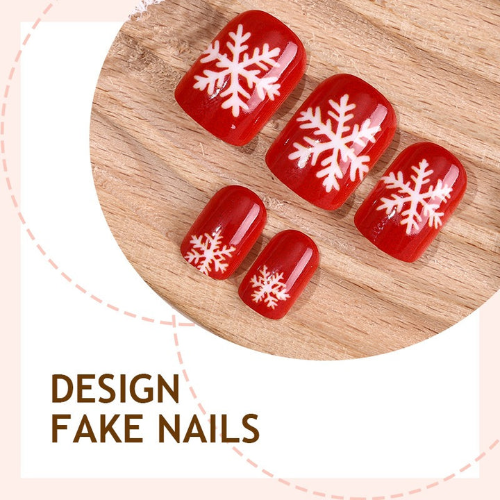 Festive artificial nails with winter snowflake patterns Bowlift