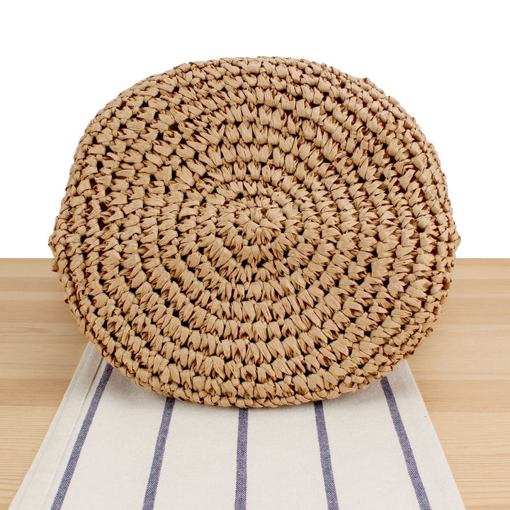 Handbag Made of Hand-Woven Natural Material with Decorative Closure Bowlift