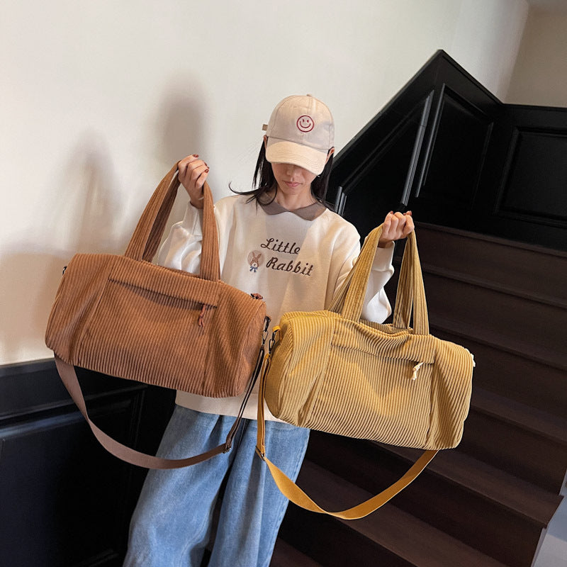 Sporty Travel Bag Made of Soft Cord Material with Adjustable Shoulder Strap Bowlift