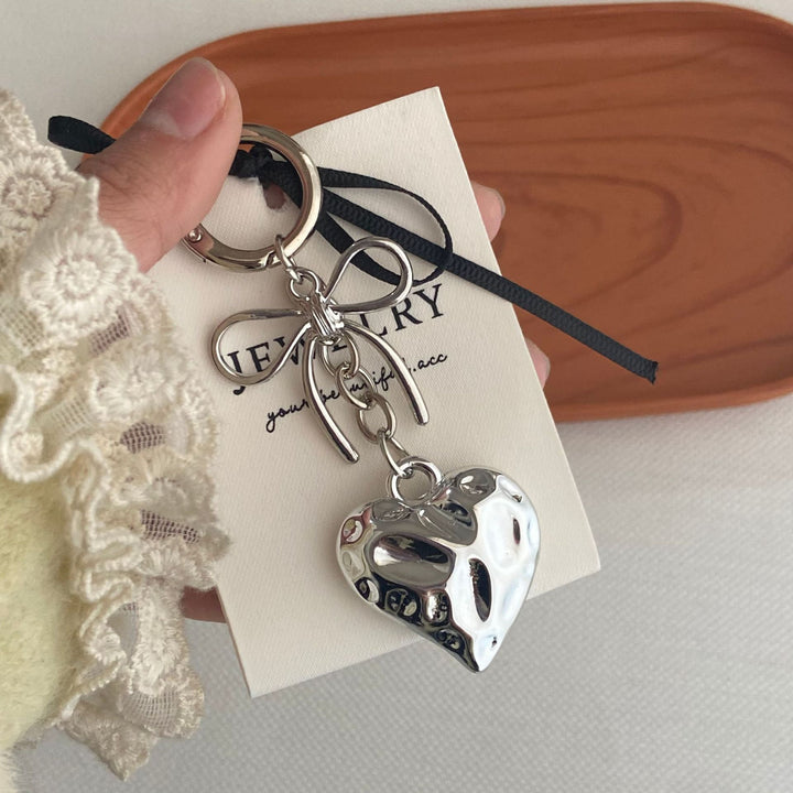 Heart-Shaped Charm Keychain Bowlift 1787102644