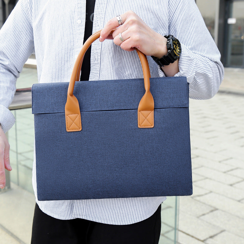 Elegant Laptop Bag with Practical Carrying System Bowlift