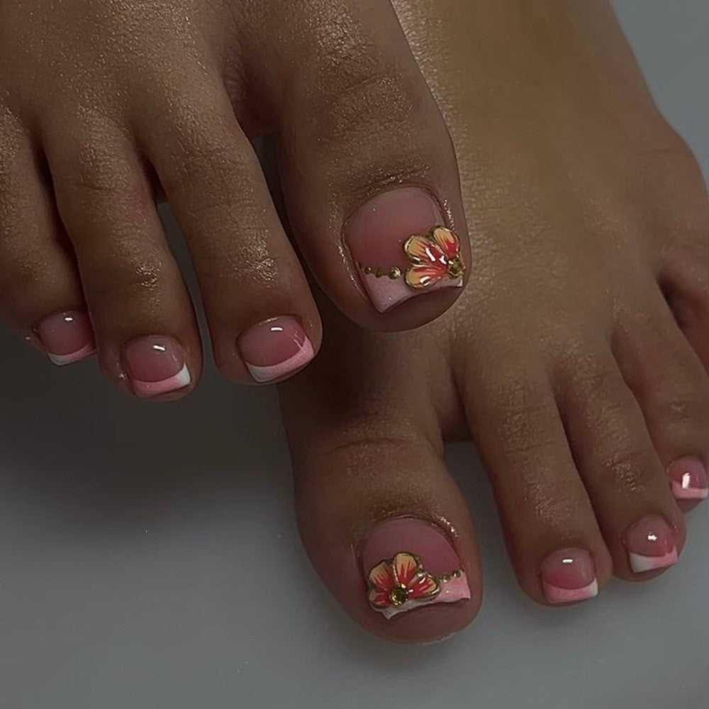 Artificial nails for elegant foot care Bowlift