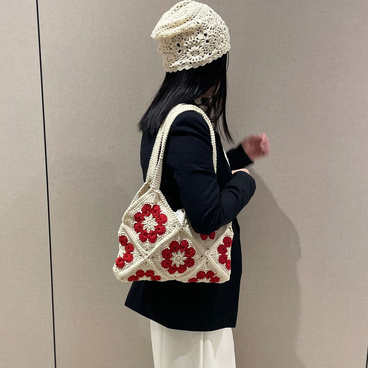 Handcrafted Flower Pattern Bag Bowlift