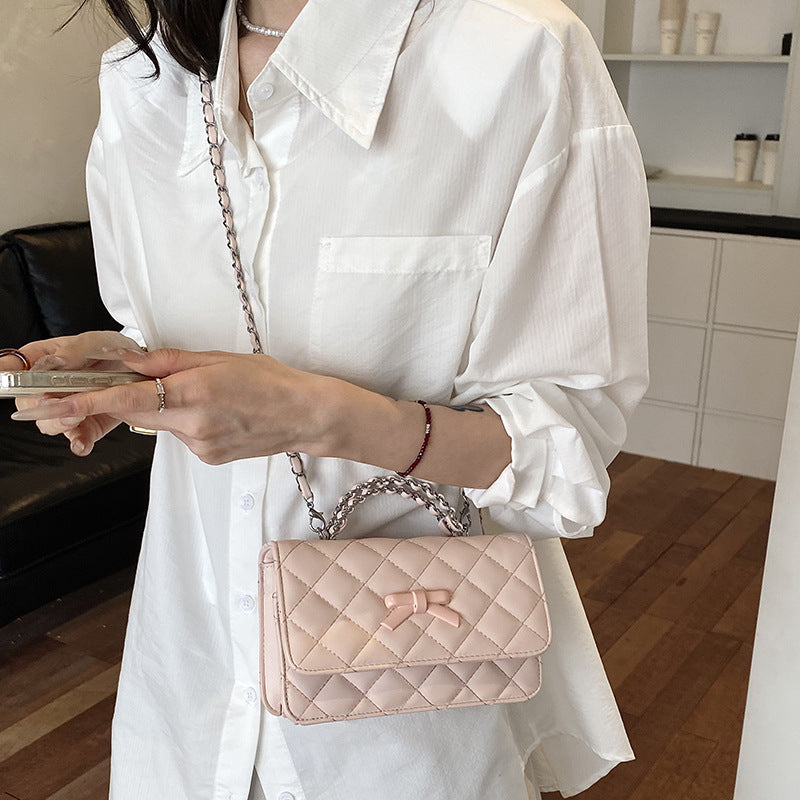 Quilted Bow-Detail Crossbody Bag Bowlift