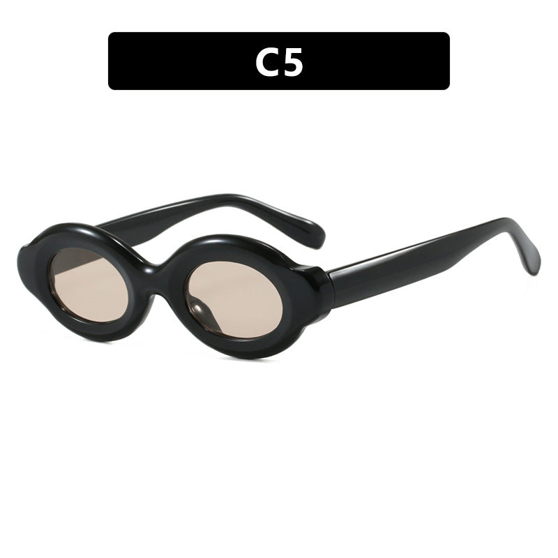 Women's sunglasses in trendy retro design with oval lenses Bowlift