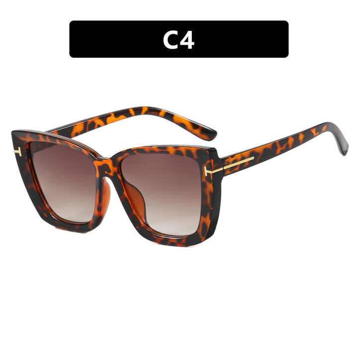 Women's large sunglasses in modern design with trendy tortoise pattern Bowlift