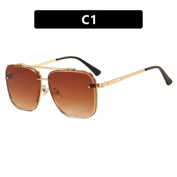 Women square sunglasses with protective lenses and modern metal frame Bowlift