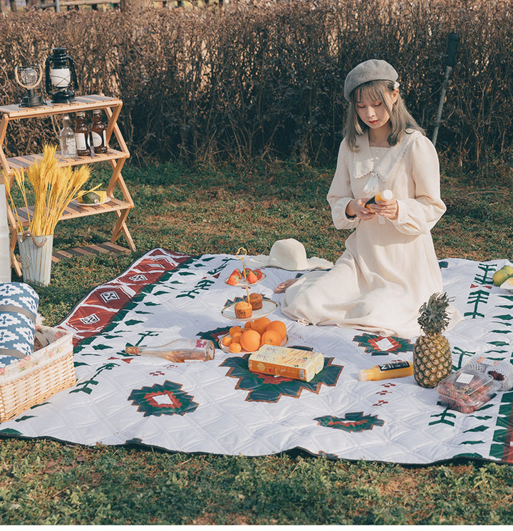 Stylish Outdoor Picnic Mat Bowlift