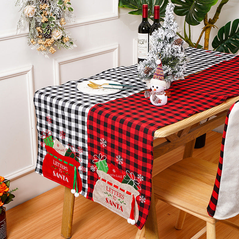 Festive Table Runner Bowlift