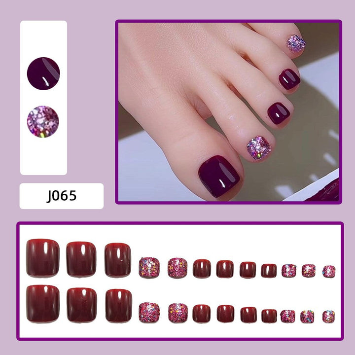 Artificial nails for elegant foot care Bowlift