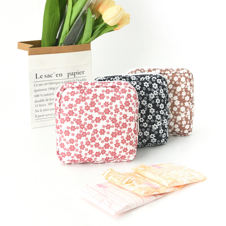 Cosmetic organizer with floral patterned design Bowlift