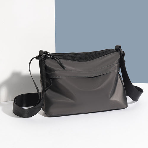 Lightweight Waterproof Crossbody Pouch Bowlift