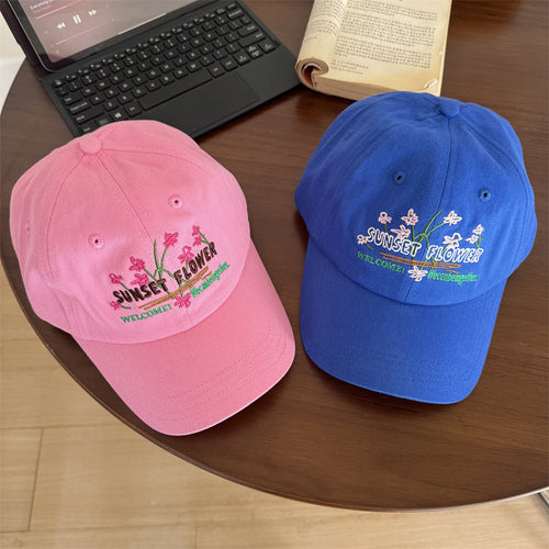 Women's Embroidered Floral Design Cap Bowlift