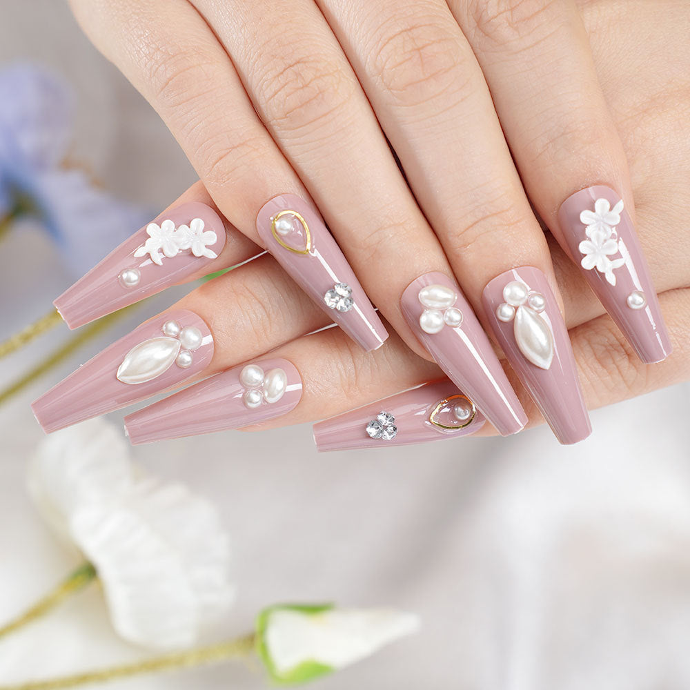 Decorative Press-On Nail Set Bowlift