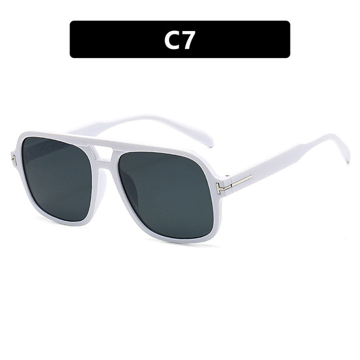 Women's sunglasses in a striking, angular design with UV protection Bowlift