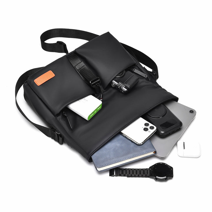 Stylish Multi-Compartment Messenger Bag Bowlift