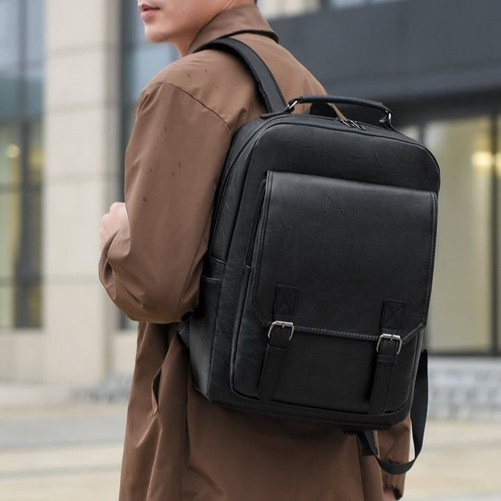 Elegant backpack with practical compartments and stylish details Bowlift
