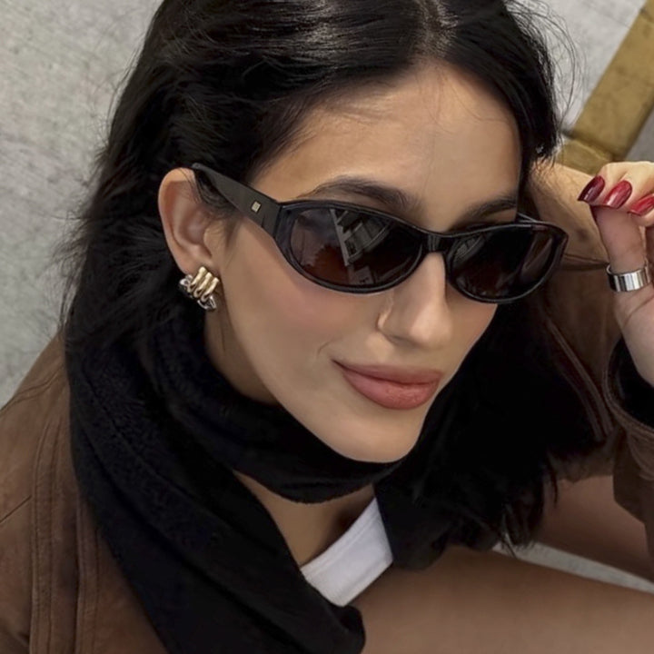 Women's fashionable glasses in elegant retro style Bowlift