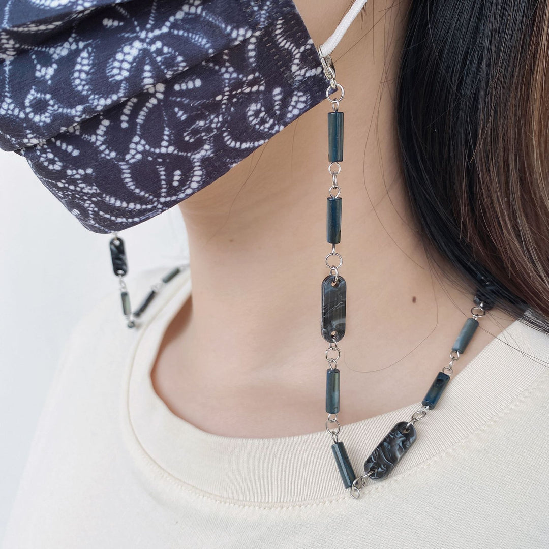Artisan Beaded Eyewear Chain Bowlift